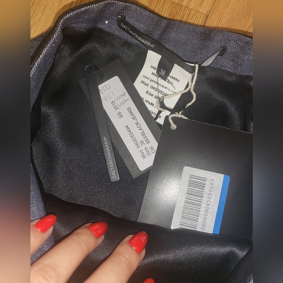 3. NWT GAETANO NAVARRA FIT & FLARE PLEATED SKIRT SIZE IT 38 (XS) - Picture 2 of 5